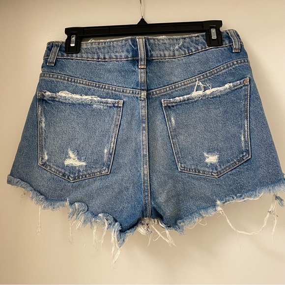Zara Jean Shorts - Picture 2 of 3